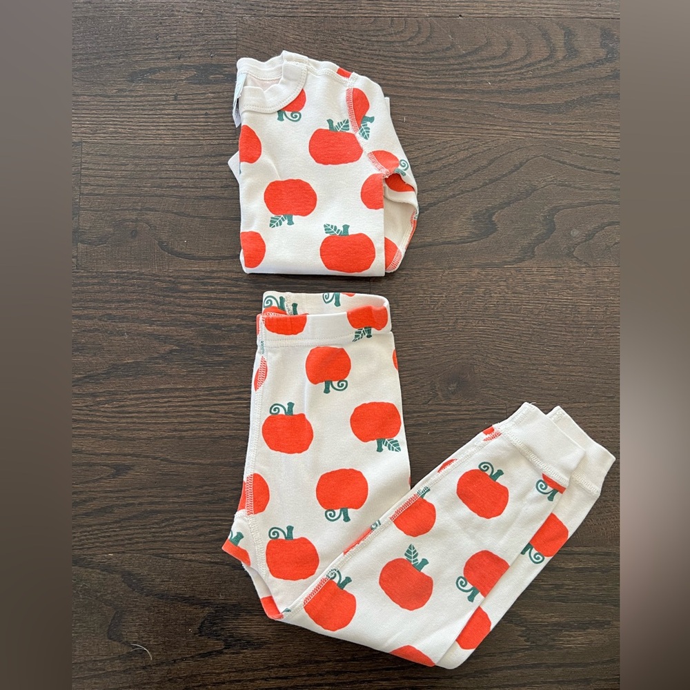 Hanna Andersson Pumpkin “Jack o Lantern” Pajamas size 4
